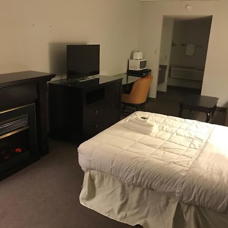 Strathroy Motor Inn Delaware Buitenkant foto